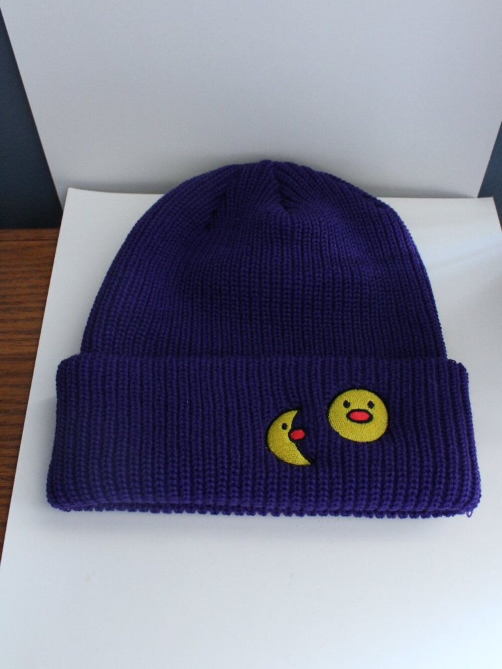 The Big Comfy Couch Purple Knit Touque Hat Sun Moon